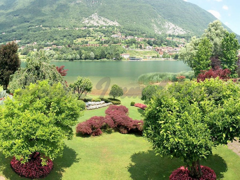 Endine Gaiano, Hotel-Ristorante sul lago